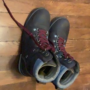 Kodiak Surrey II brown boots